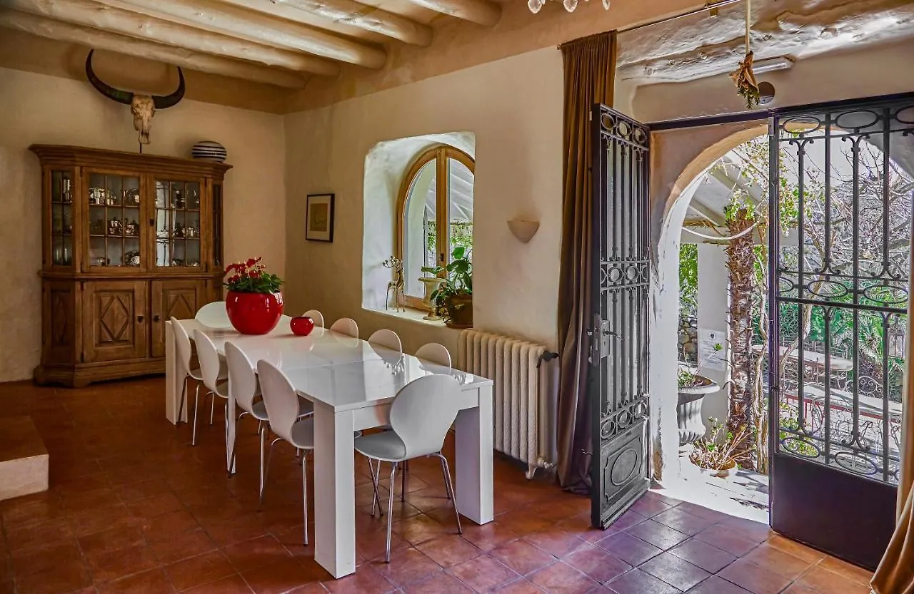 Manor House At Masia Nur Sitges, Adults Only Canyelles